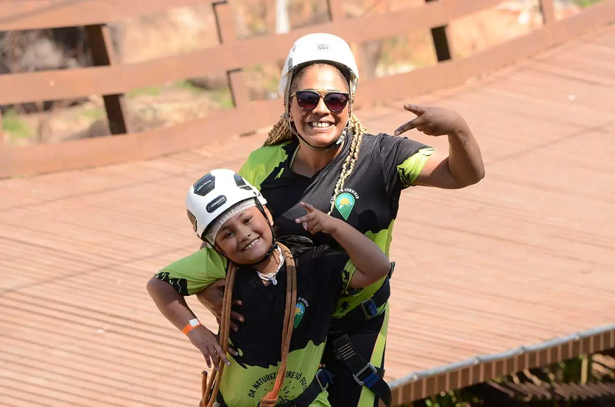 Mega Tirolesa de Pedra Bela